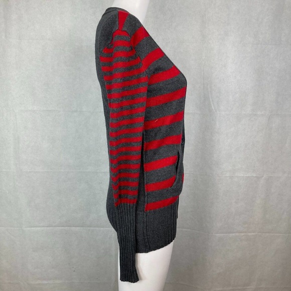 American‎ Eagle AEO Cardigan Womens Sz XS Red Gray Striped Varsity Wool Sweater - Picture 3 of 9